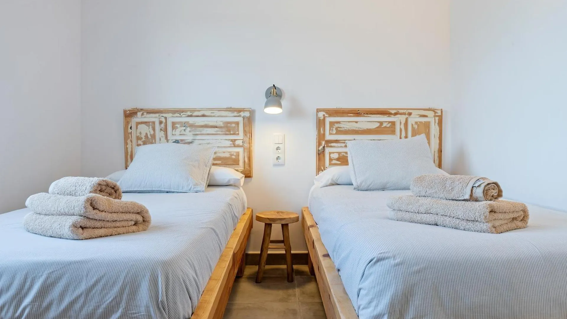 Holiday home Mas Mido Villa Sant Jaume d'Enveja